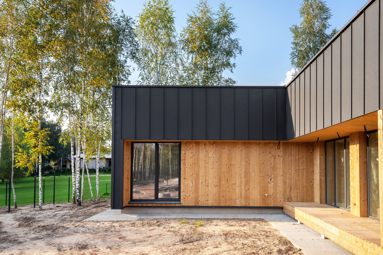 Parduodami namai Berzeliu g. Avizieniai