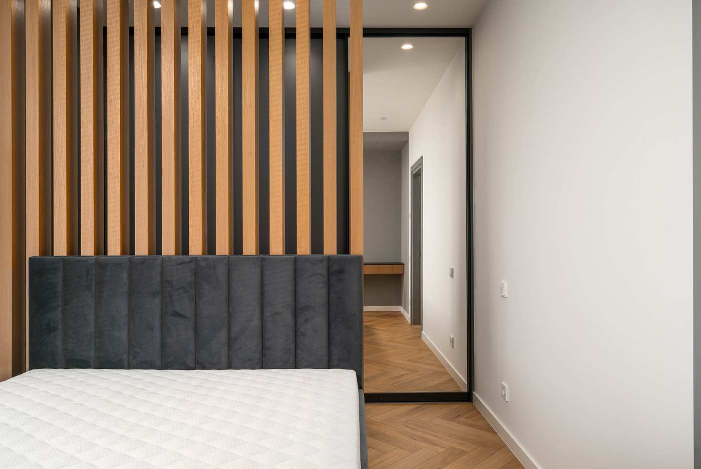 Butas Paupyje ( 2MB )-22