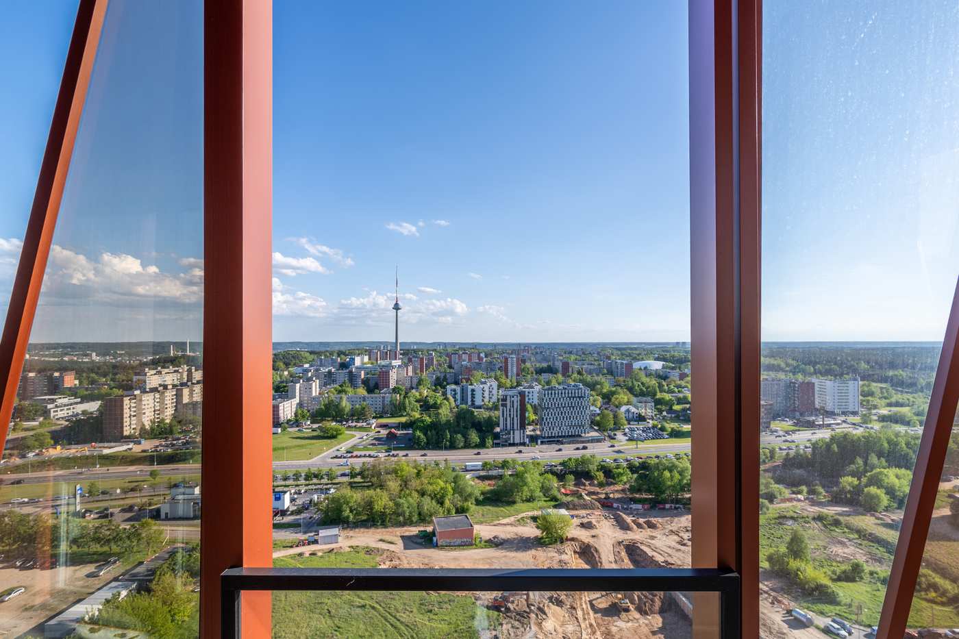 SKYLUM butas (9 of 56)